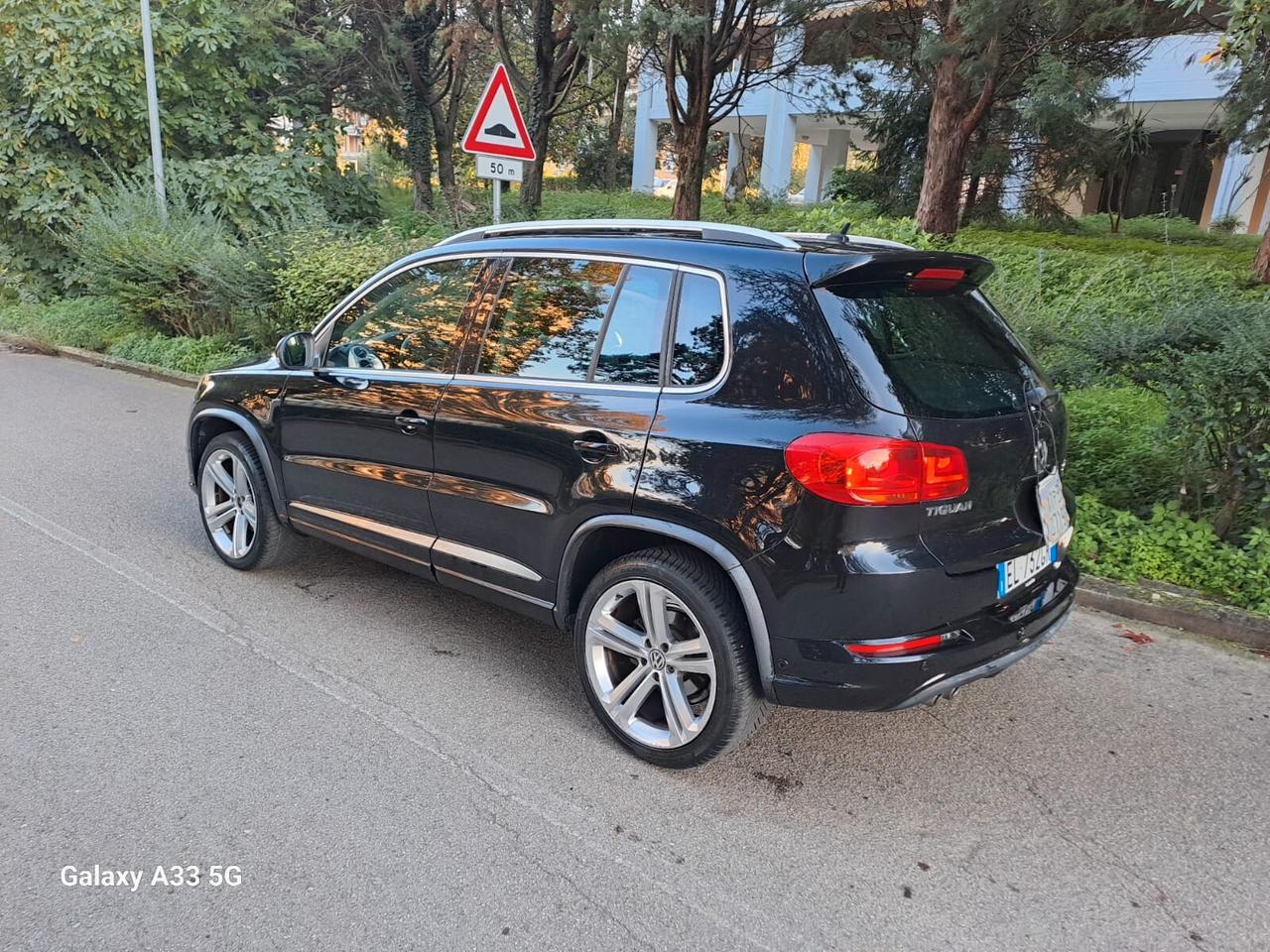 Volkswagen Tiguan 2.0 TDI 177 CV 4MOTION DSG R-Line BlueMotion Tech.