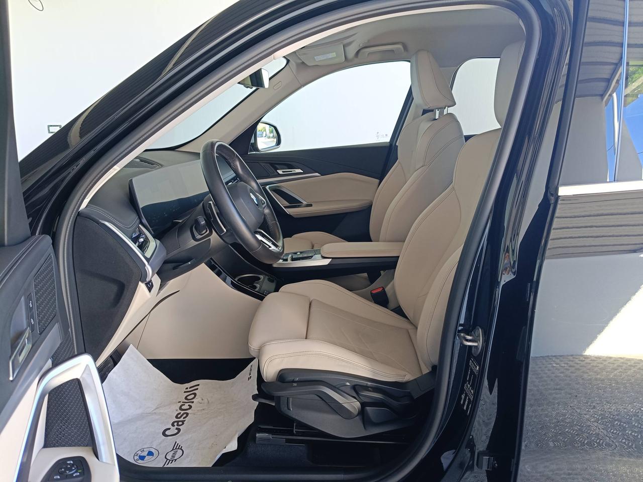 BMW X1 U11 - X1 sdrive18i X-Line auto