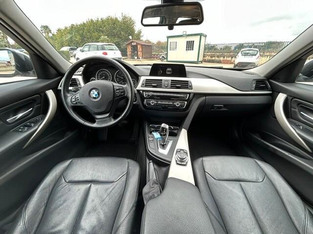 Bmw 320 320d Touring Business Advantage aut.