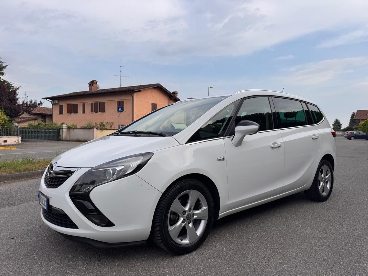 Opel Zafira Opel Zafira,1.6 benzina Metano, anno 2013