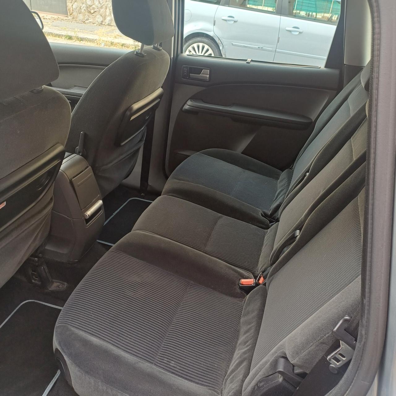 Ford Focus C-Max 1.6 TDCi (110CV) Ghia