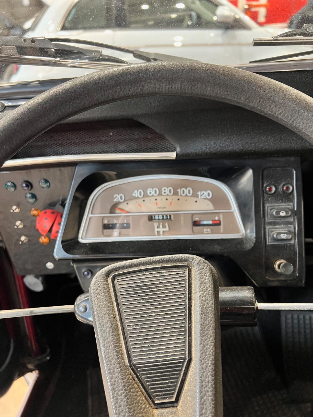 Citroen 2CV 6 Charleston