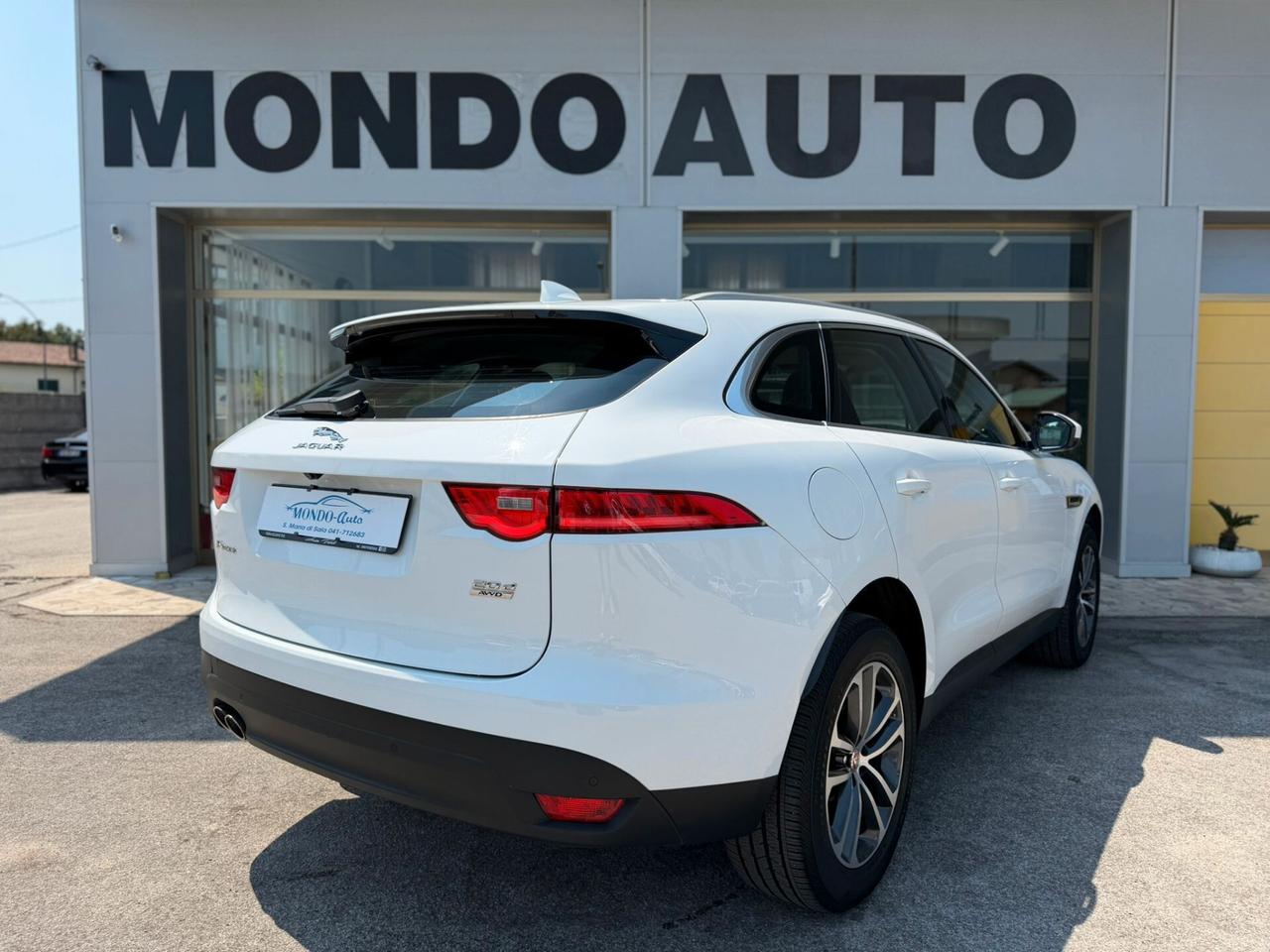 Jaguar F-Pace 2.0 D 180 CV AWD aut. Portfolio