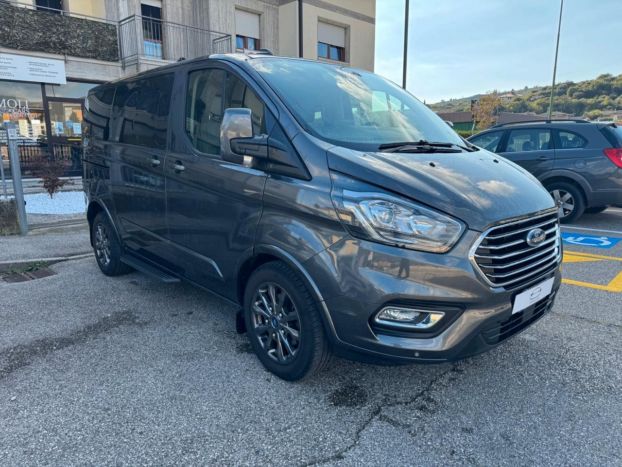 Ford Tourneo Custom TITANIUM AUTOMATIC 9 POSTI