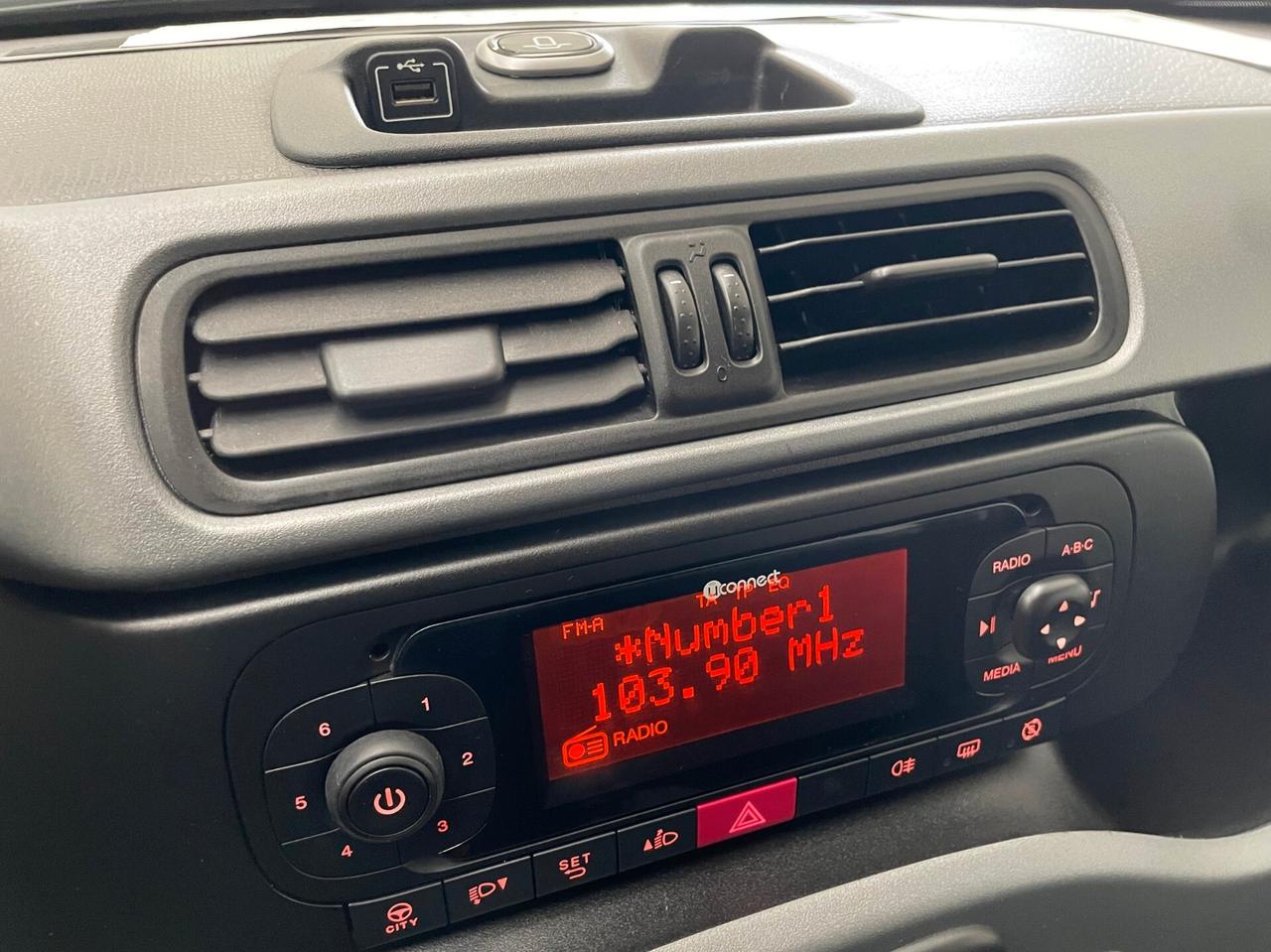 Fiat Panda 1.0 FireFly S&S Hybrid City Life