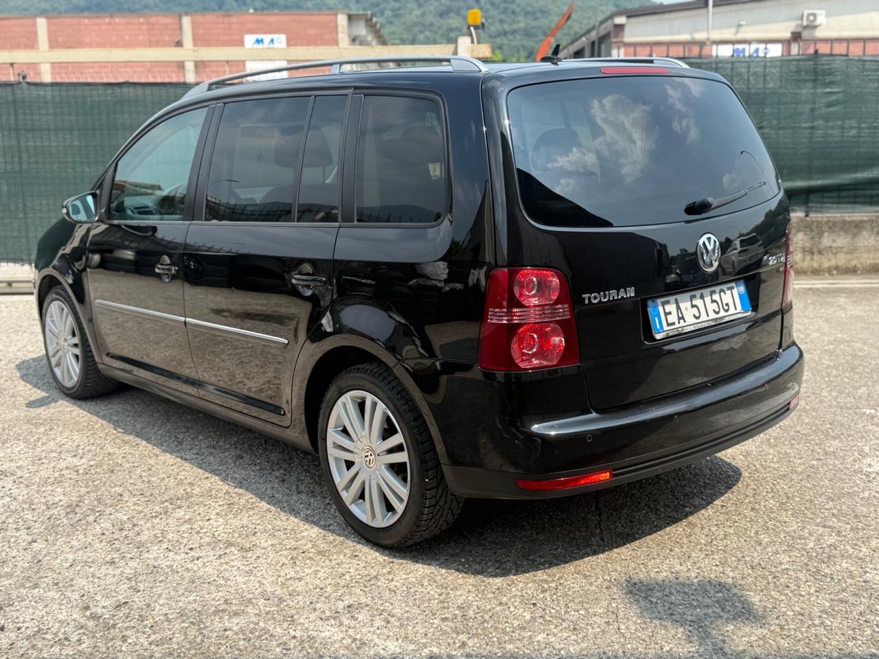 Volkswagen Touran 2.0 TDI DPF Highline