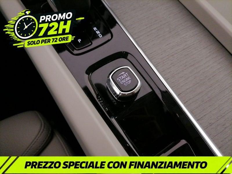 Volvo XC60 2.0 b4 Plus Dark awd auto