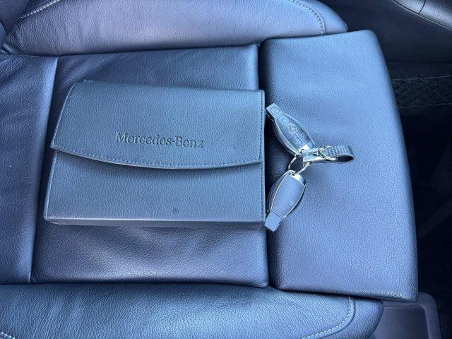 MERCEDES-BENZ V 300 d AUTOM 4Matic PREMIUM LONG *UNIPROP*7 P*