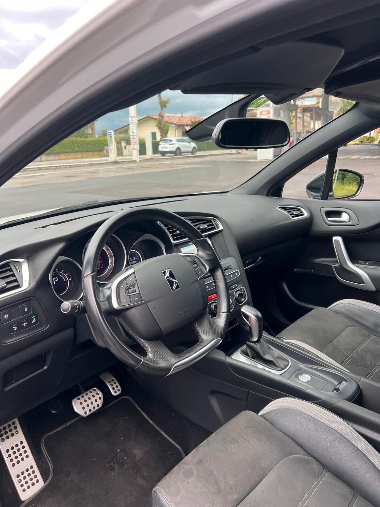DS4 Crossback BlueHDi 120 S&S EAT6 Sport Chic