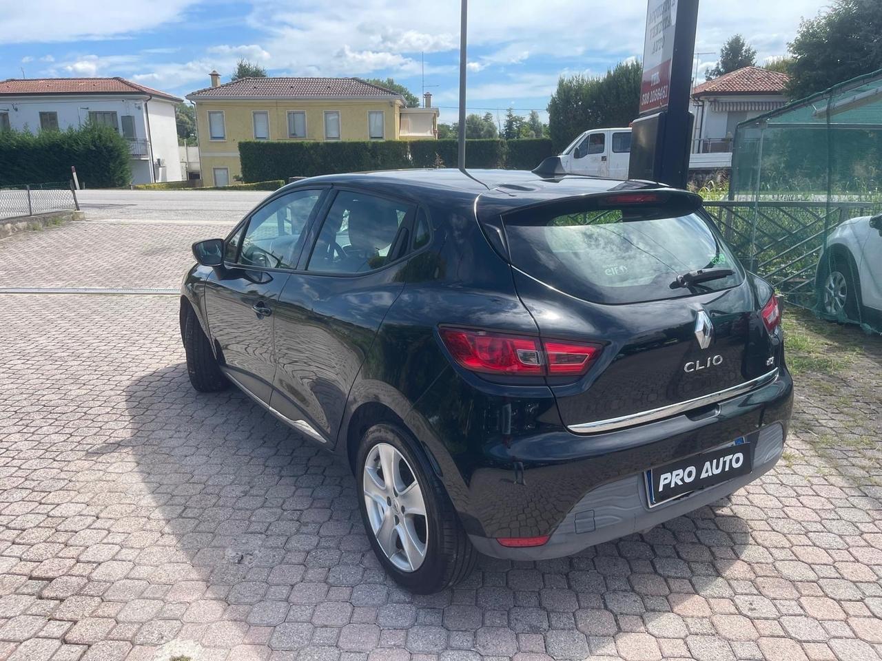 Renault Clio 1.5 dCi 8V 90CV EDC 5 porte Energy