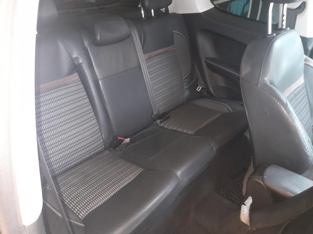Peugeot 208 1.2cc gpl 12 mesi garanzia-2013