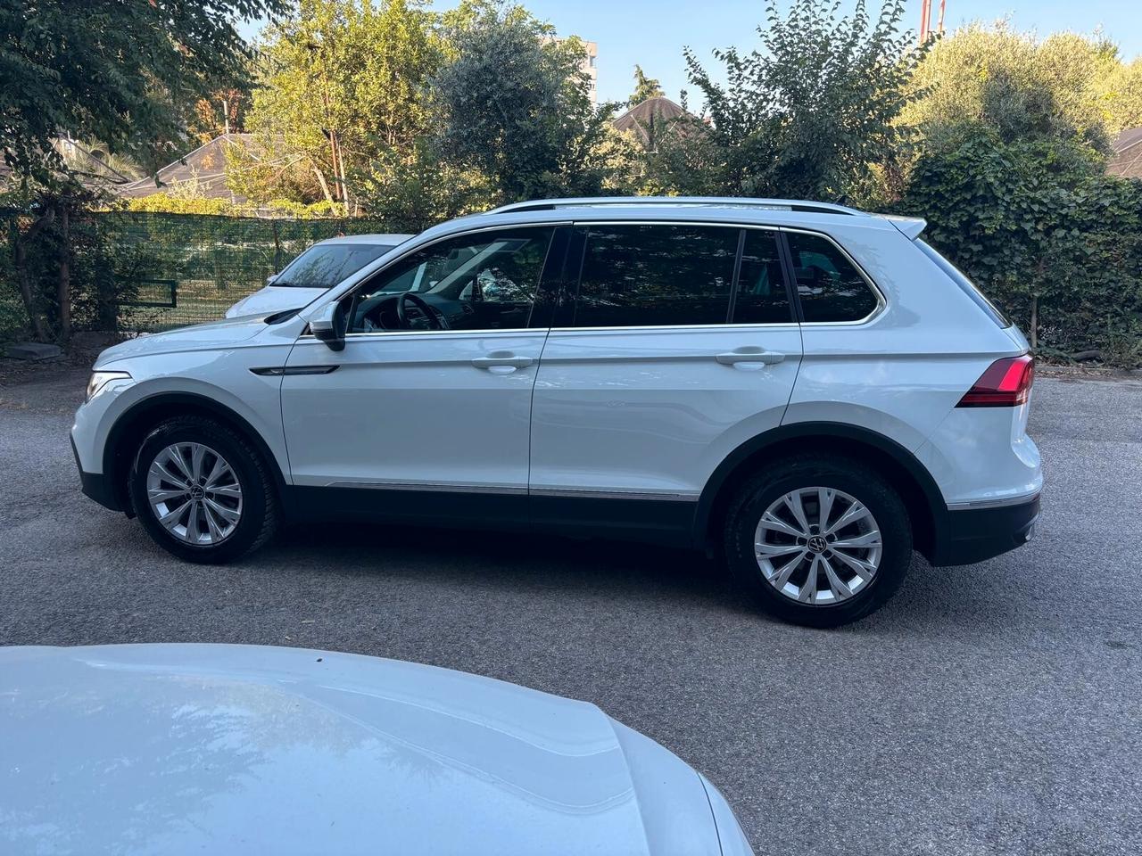 Volkswagen Tiguan 1.5 TSI ACT Life OK Neopatentati