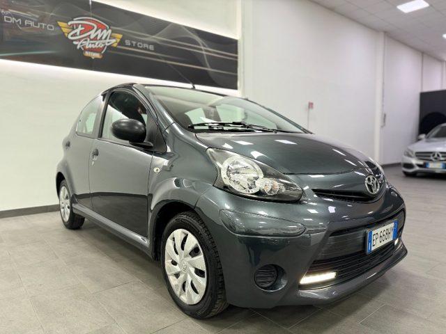 TOYOTA Aygo 1.0 12V VVT-i 5 porte Lounge Connect