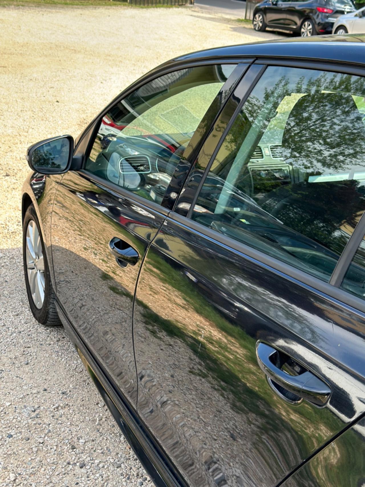 Volkswagen Golf 1.6 TDI DPF 5p. SPORT EDITION KMCERT