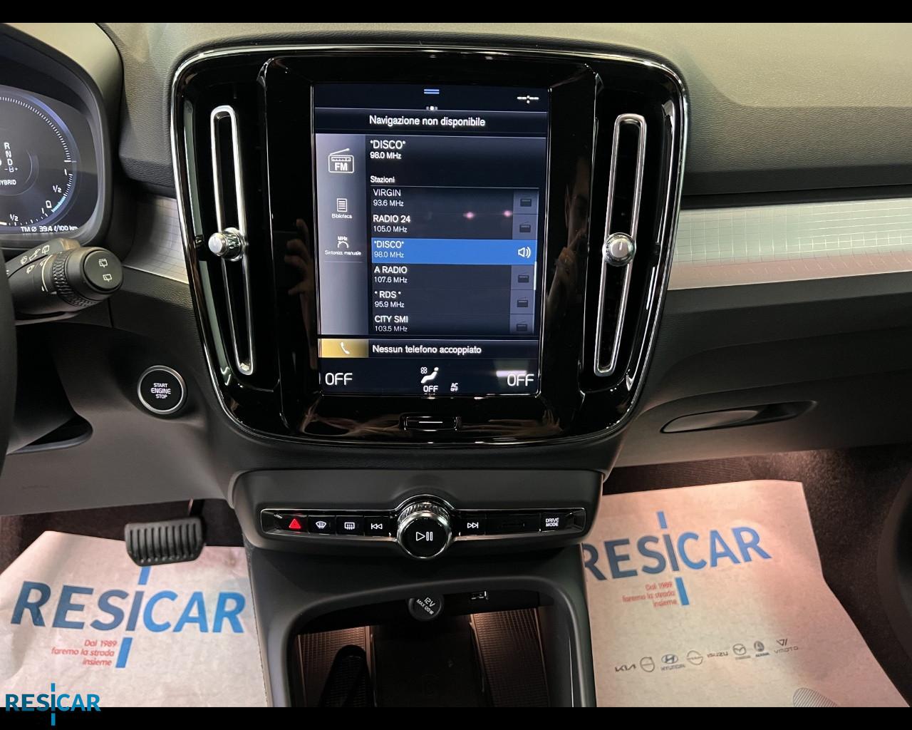 VOLVO XC40 RECHARGE CORE T4 AUT