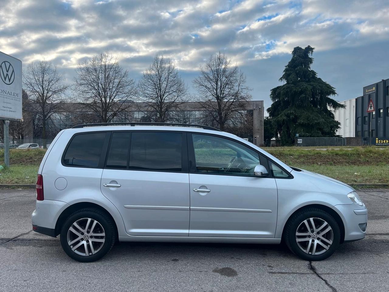 Volkswagen Touran 2.0 TDI DPF Highline **7 posti **