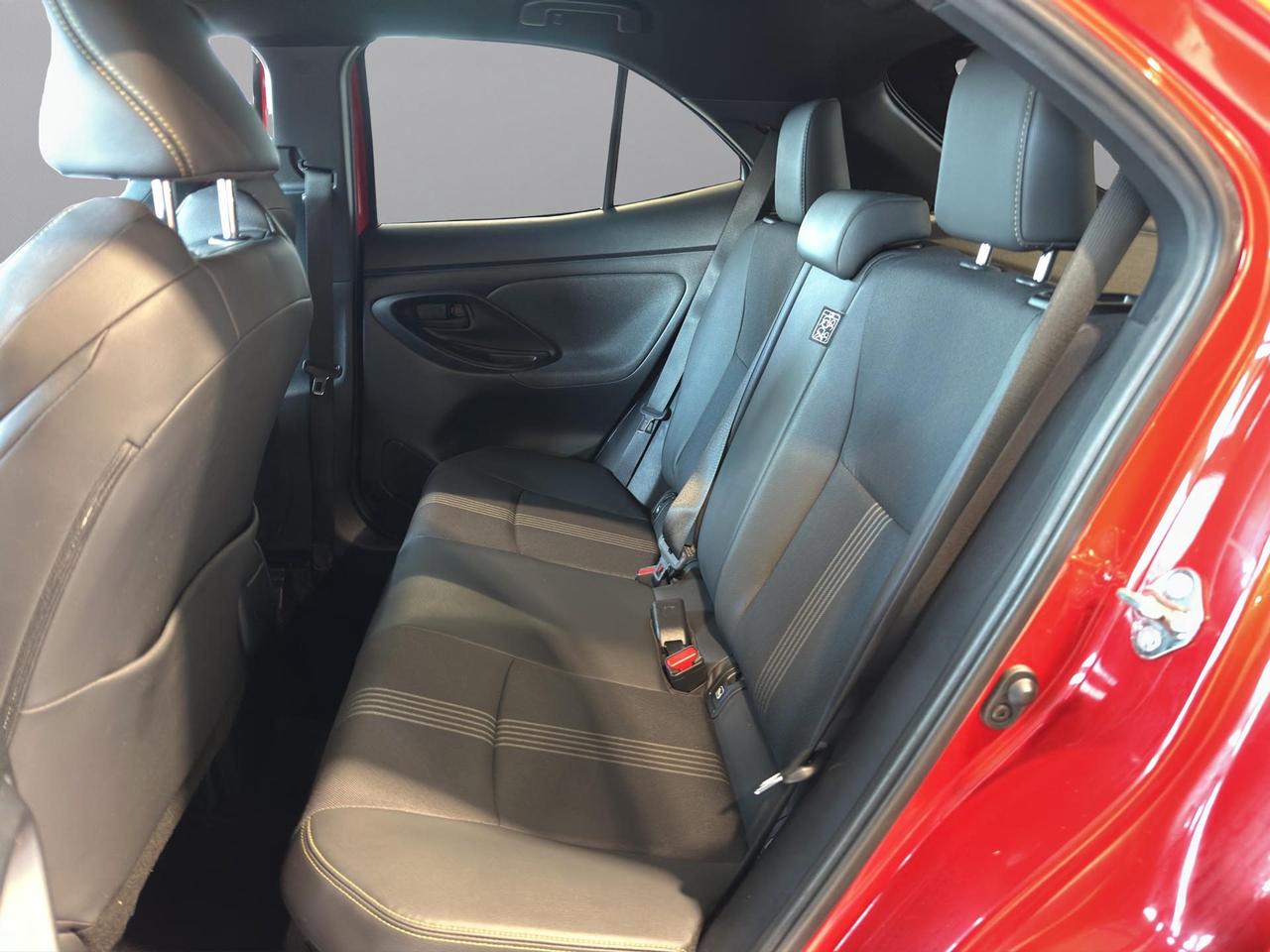 Toyota Yaris Cross 1.5h Adventure awd-i 116cv e-c