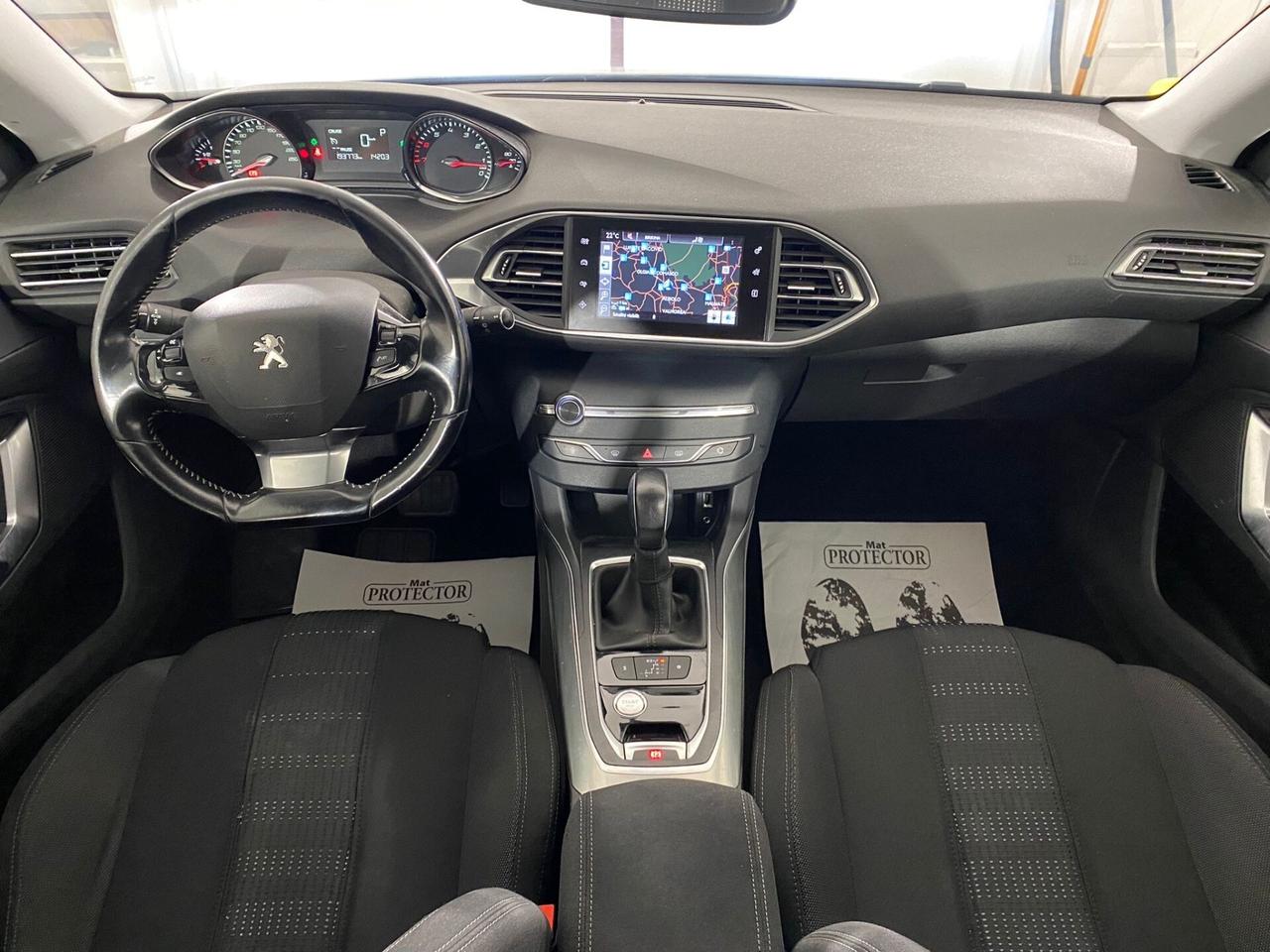 Peugeot 308 PureTech Turbo 130 *PER COMMERCIANTI *