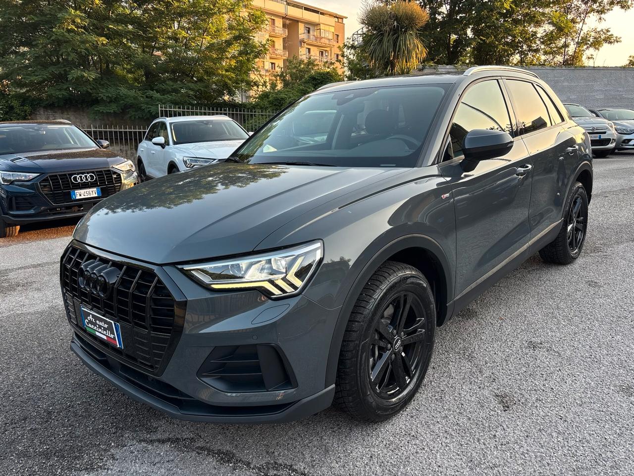 Audi Q3 40 TDI quattro S tronic S- line LED MATRIX