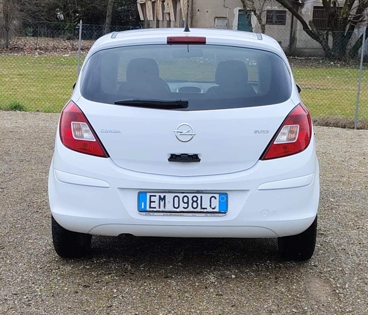 Opel Corsa 1.2 85CV 5 porte GPL-TECH Elective