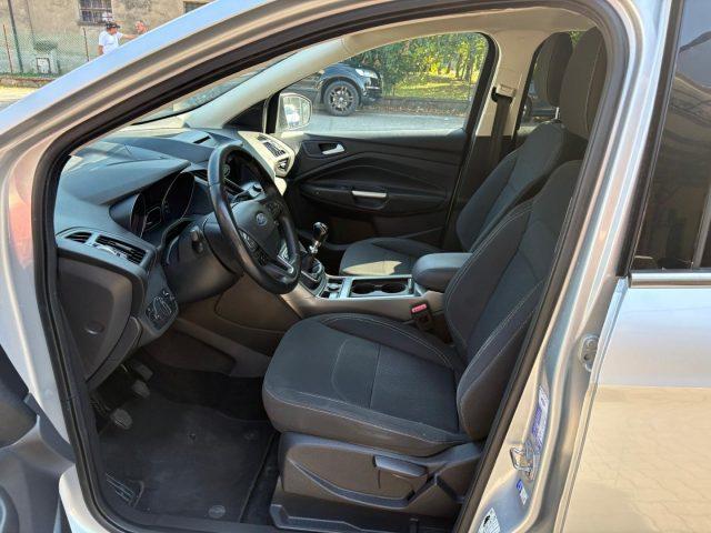 FORD Kuga 1.5 TDCI 120 CV S&S 2WD ST-Line