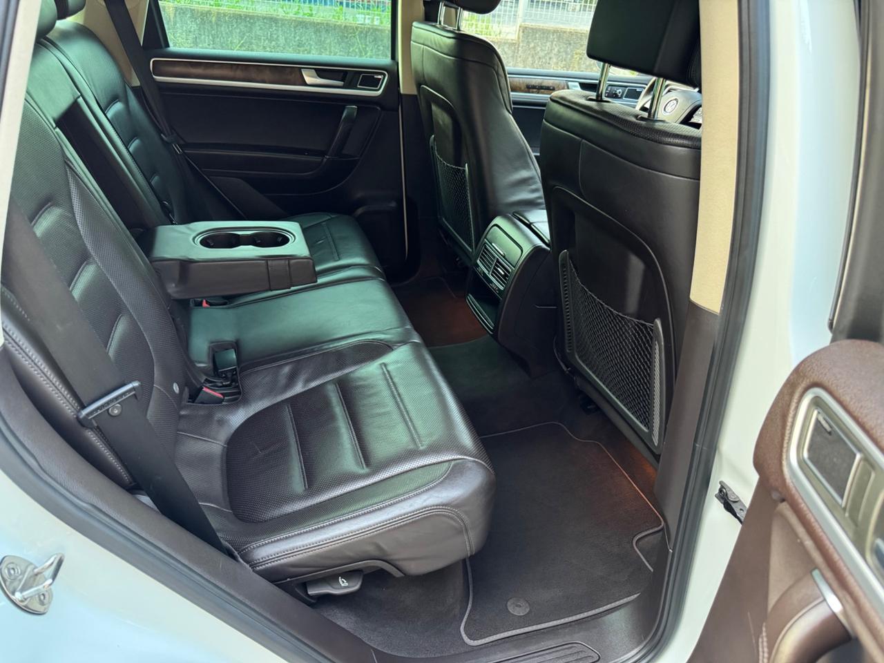 Volkswagen Touareg 3.0 TDI v6 245CV