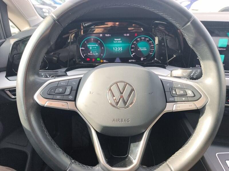 Volkswagen Golf VIII 2020 2.0 tdi Life 115cv dsg