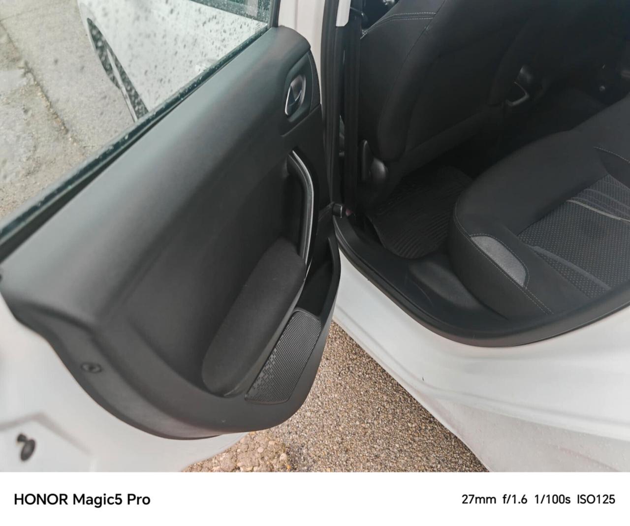 Peugeot 208 1.4 VTi 95 CV 5p. GPL