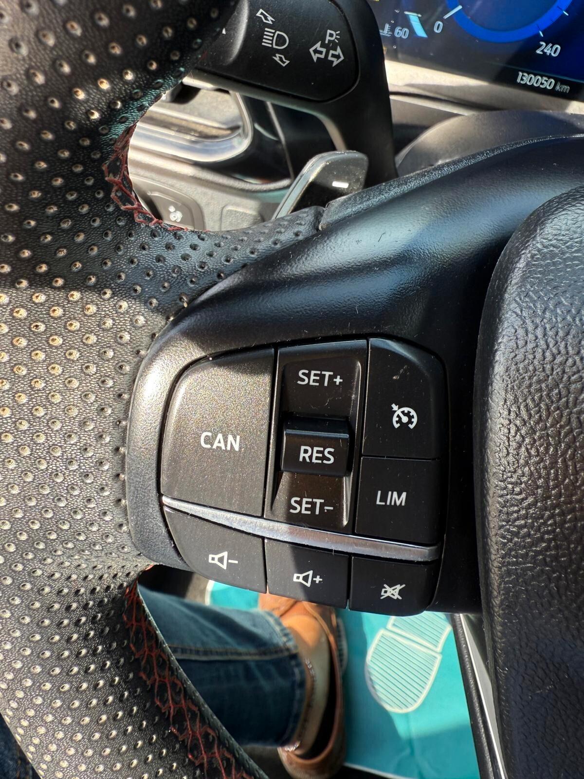 Ford Puma 1.0 EcoBoost Hybrid 125 CV S&S aut. ST-Line