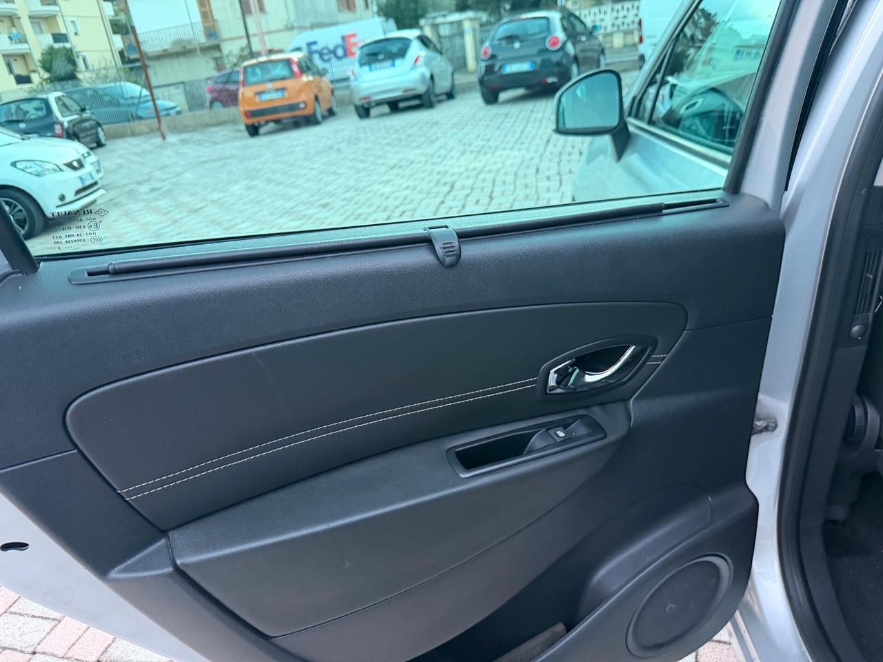 Renault Scenic Scénic XMod 1.5 dCi 110CV Start&Stop Energy