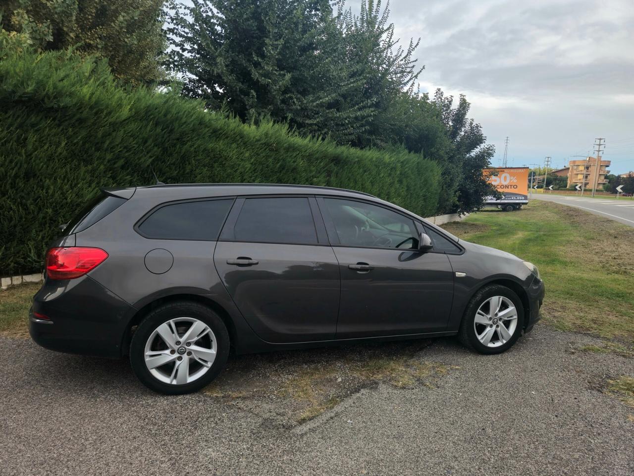 Opel Astra 1.7 CDTI 110CV Sports Tourer Elective