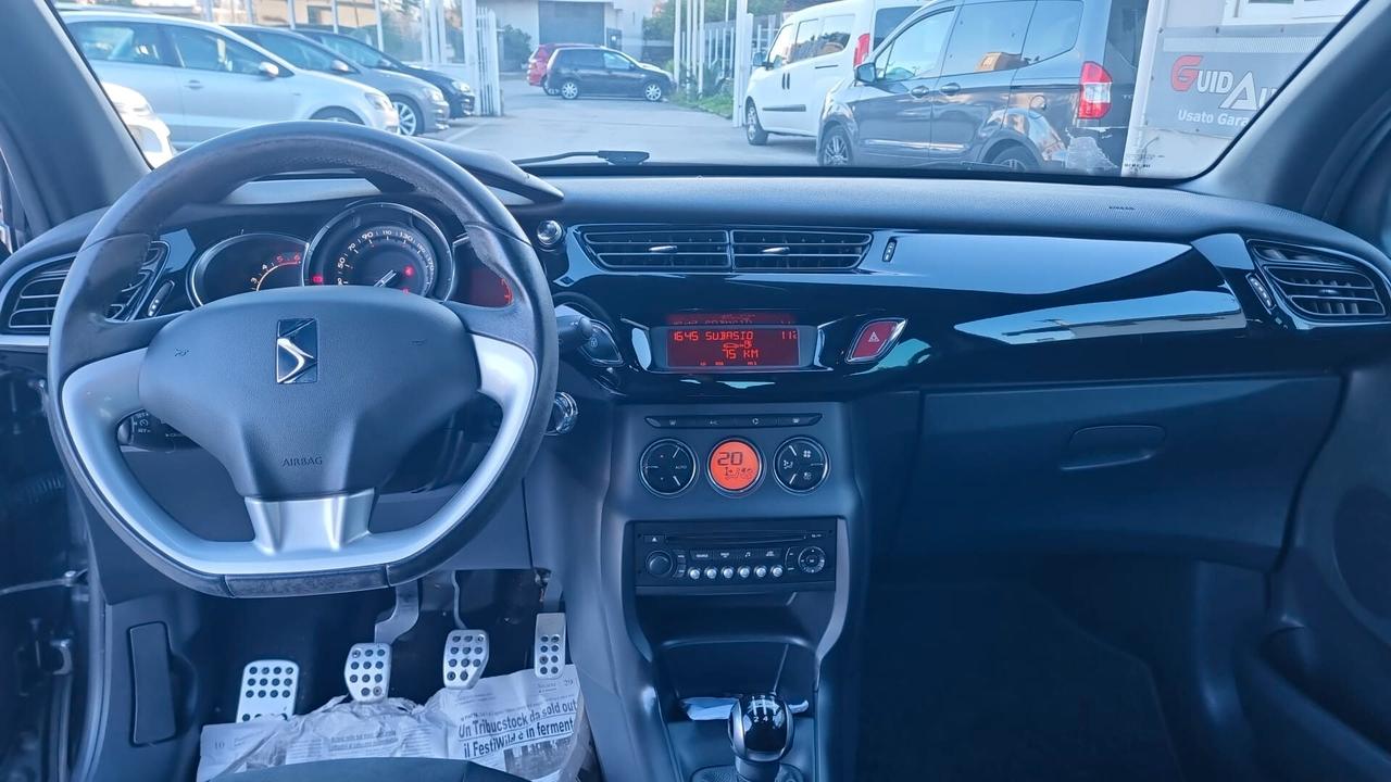 Ds DS3 3 1.4 HDi 70 Just Black-68CV-50KW-