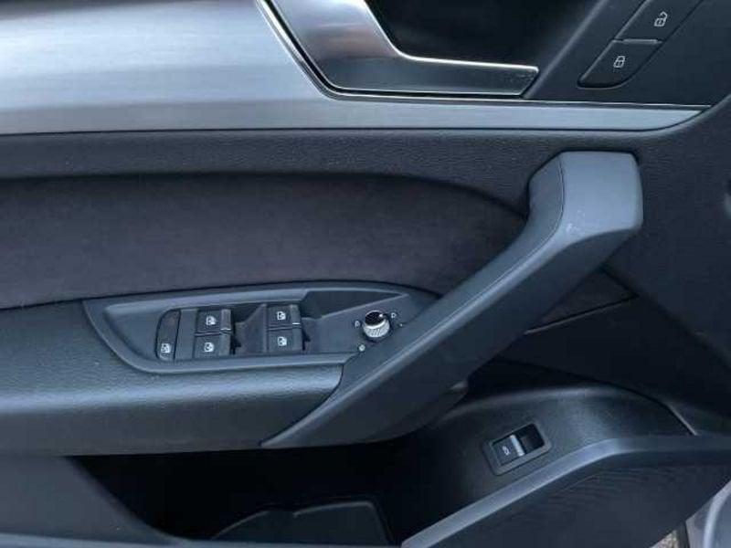 Audi Q5 40 2.0 tdi mhev 12V S line quattro s-tronic