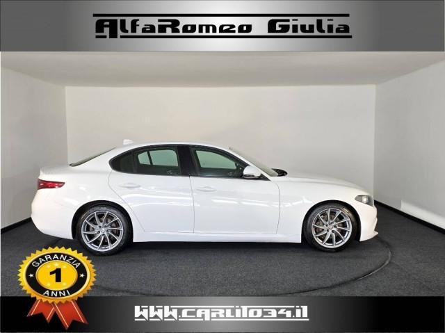 Alfa Romeo Giulia 2.2 t Business Launch Edition 150cv