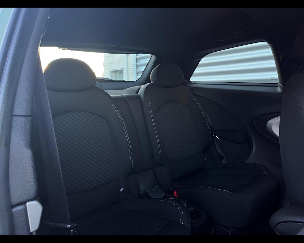 MINI MINI PACEMAN 1.6 COOPER D BUSINESS E6