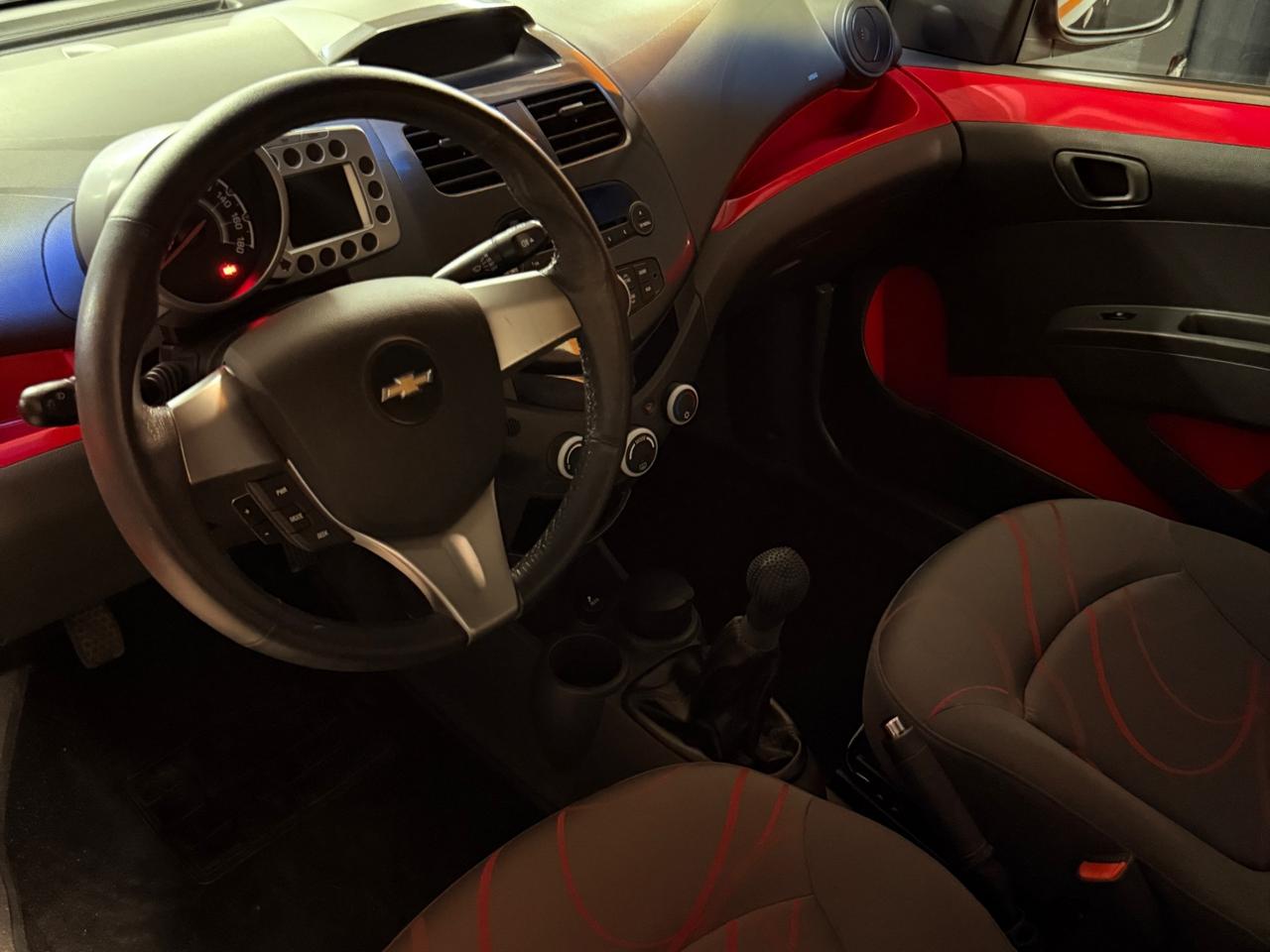 INCREDIBILE CHEVROLET SPARK CON 63.454 KM UNICO PROPRIETARIO