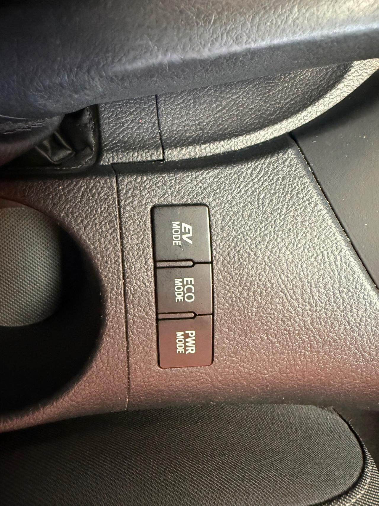 Toyota Auris 1.8 Hybrid Lounge