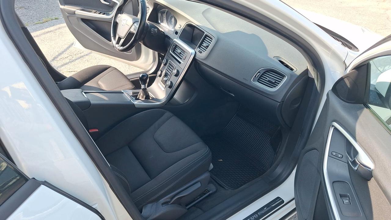 Volvo V60 D2 1.6 Business