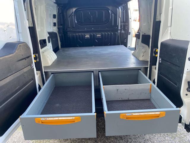 Fiat Doblo 1.3 MTJ 95 CV CARGO Allestimento cassettiere