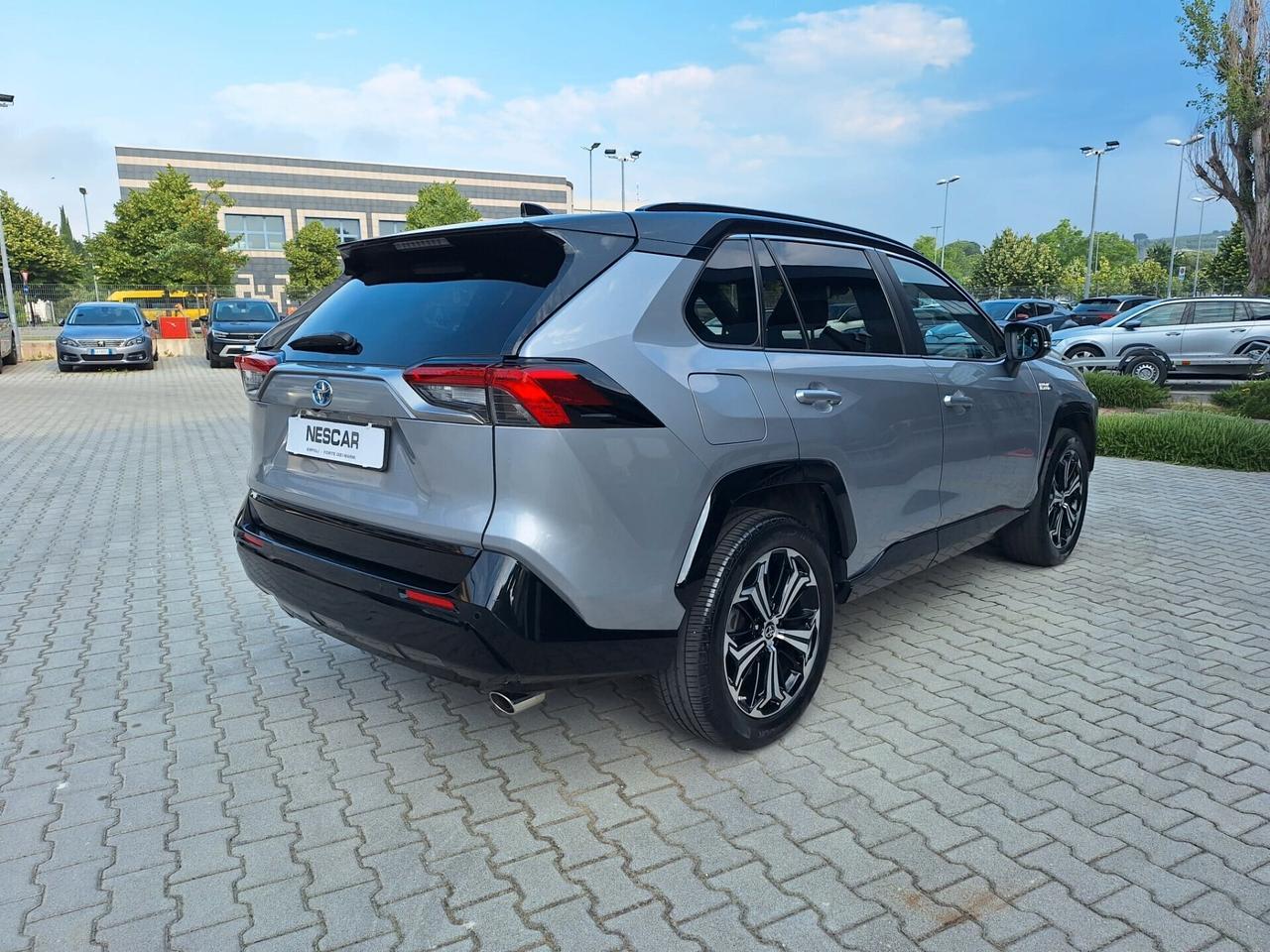 RAV4 Plug-in Hybrid E-CVT (306 CV) Style+ AWD-i Unico proprietario Iva esposta