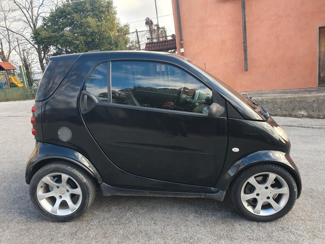 Smart ForTwo 700 coupé passion (45 kW)