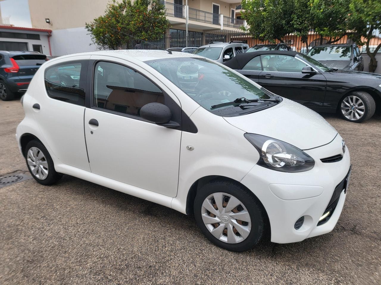 Toyota Aygo 1.0 12V VVT-i 5 porte Active Connect