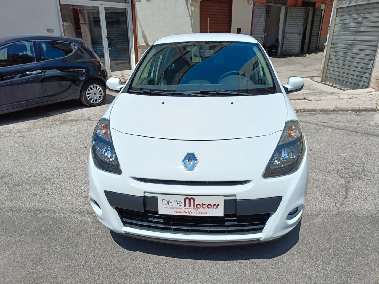Renault Clio 1.2 16V 5 porte GPL Yahoo!