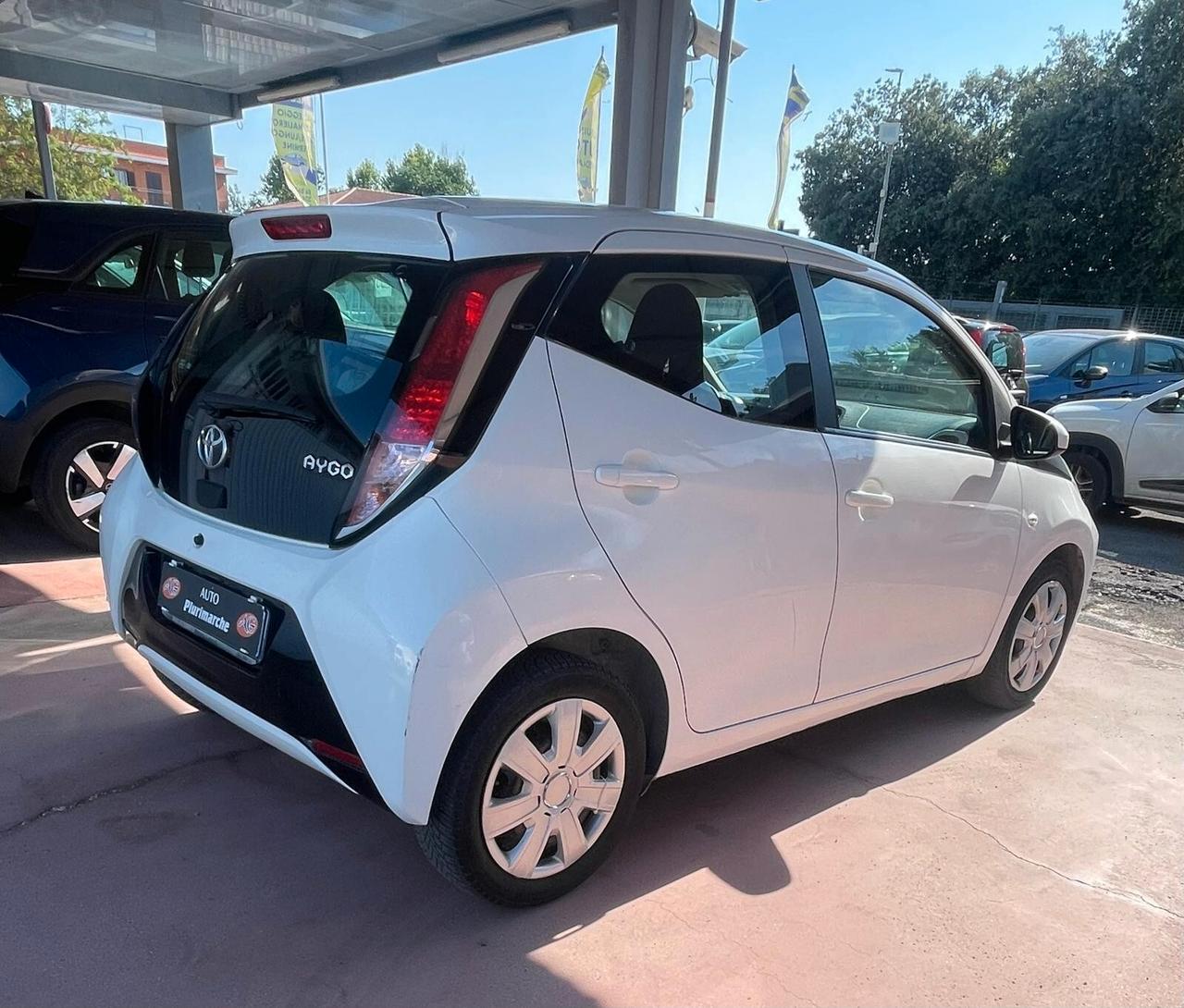 Vendo Toyota Aygo