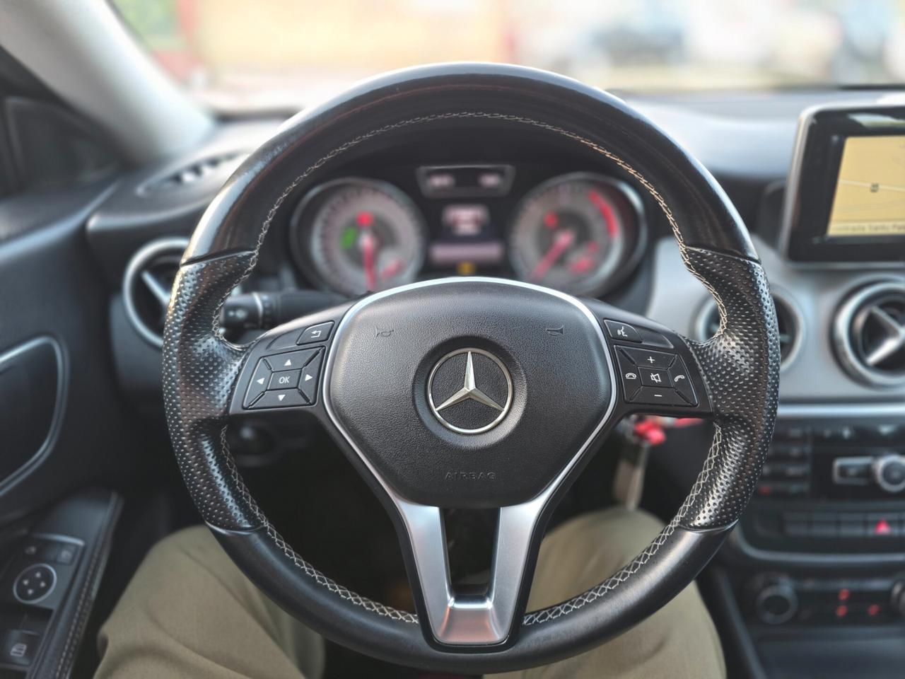 Mercedes-benz CLA 180 CDI Sport