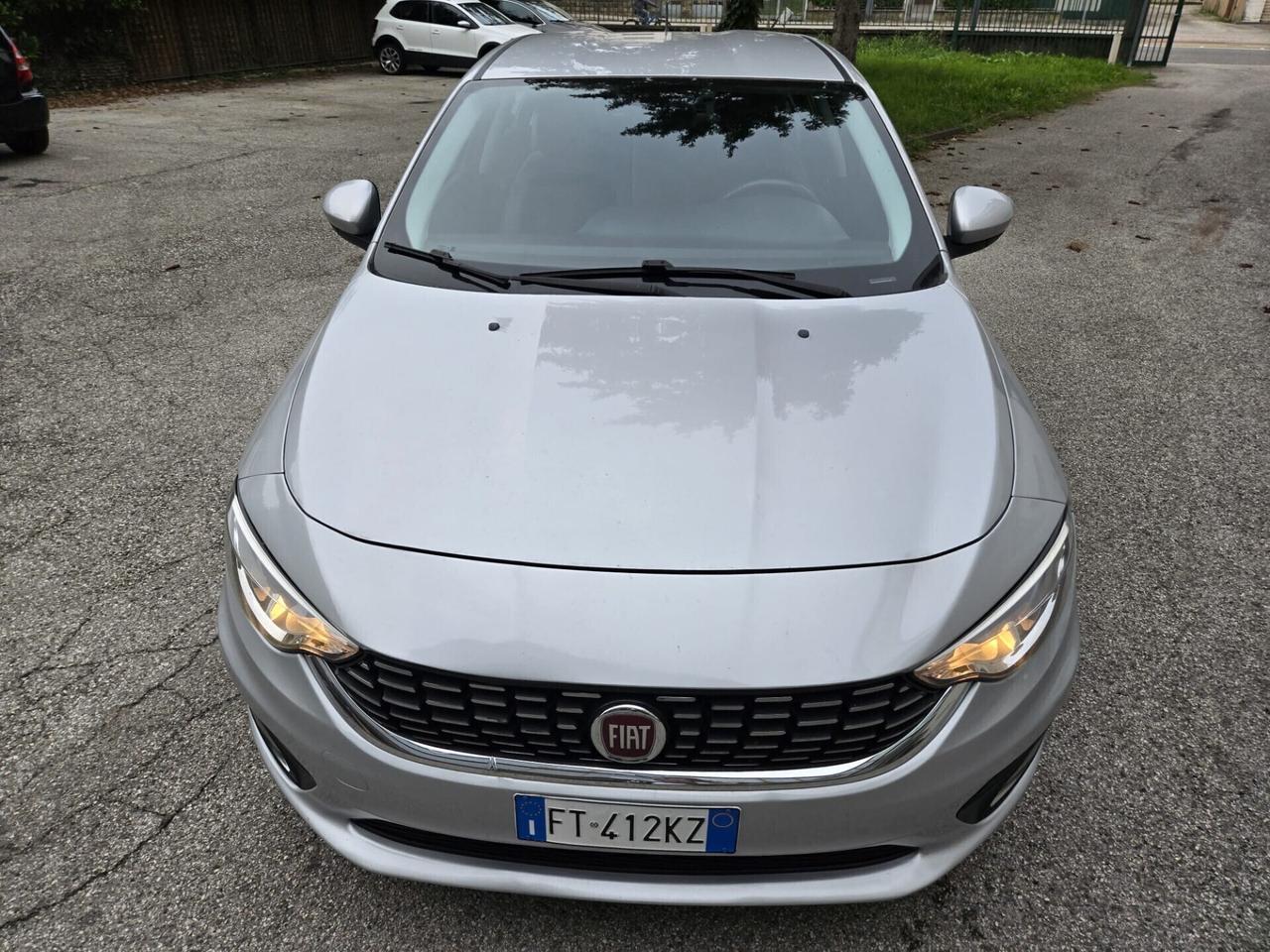 Fiat Tipo 1.6 Mjt 4 porte Berlina 50000KM