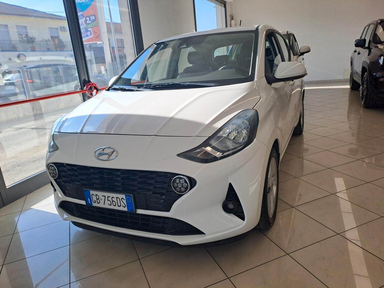Hyundai i10 1.0 MPI Tech A/T