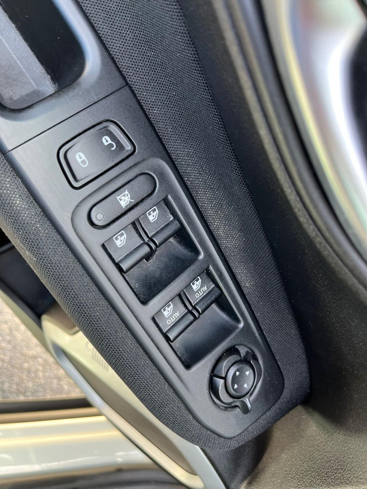 Jeep renegade 1.6 mjt- full - km 110000-2015