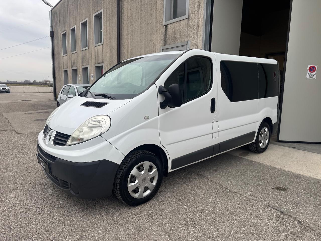 Renault Trafic 9 POSTI