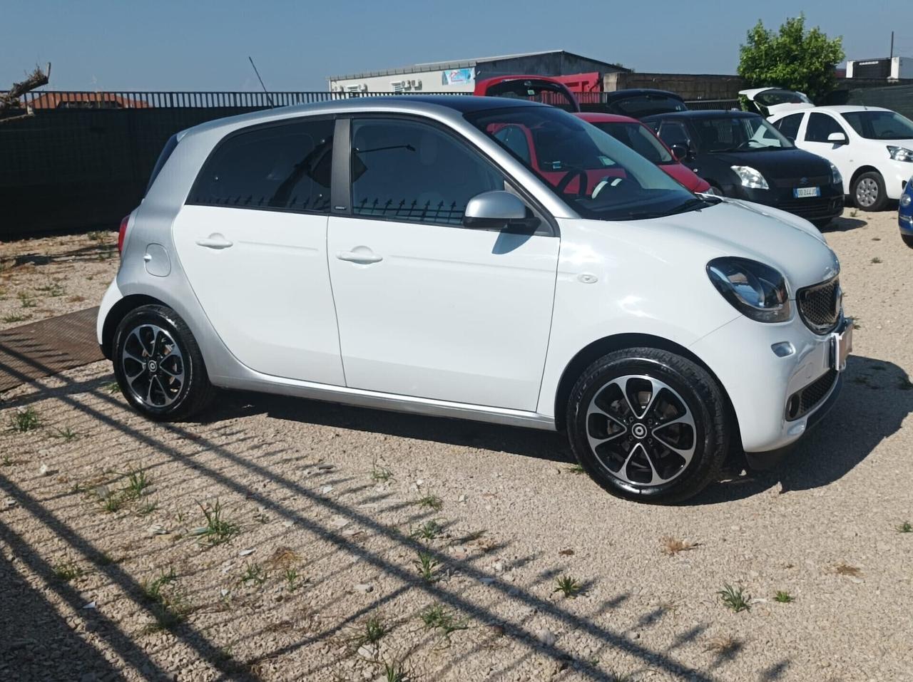 Smart ForFour 70 1.0 Passion